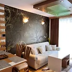 Sweet Homes 2 Slantchev Briag